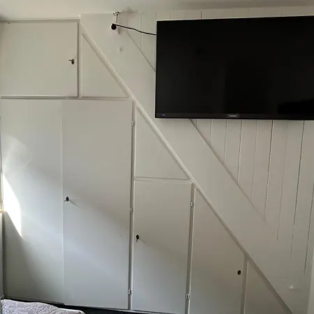 Monteurzimmer, Business-room, 1-bett, 2-bett, 3-bett, Kueche, Smart-tv Oedheim