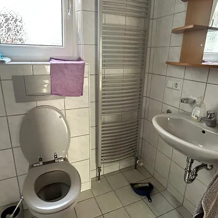 Monteurzimmer, Business-room, 1-bett, 2-bett, 3-bett, Kueche, Smart-tv * Oedheim