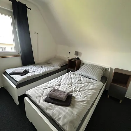 Monteurzimmer, Business-room, 1-bett, 2-bett, 3-bett, Kueche, Smart-tv