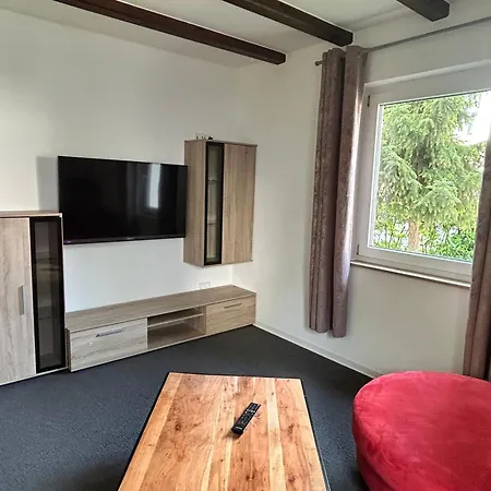 Monteurzimmer, Business-room, 1-bett, 2-bett, 3-bett, Kueche, Smart-tv