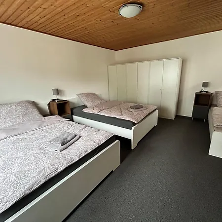 Monteurzimmer, Business-room, 1-bett, 2-bett, 3-bett, Kueche, Smart-tv Quarto em Acomodações Particulares *